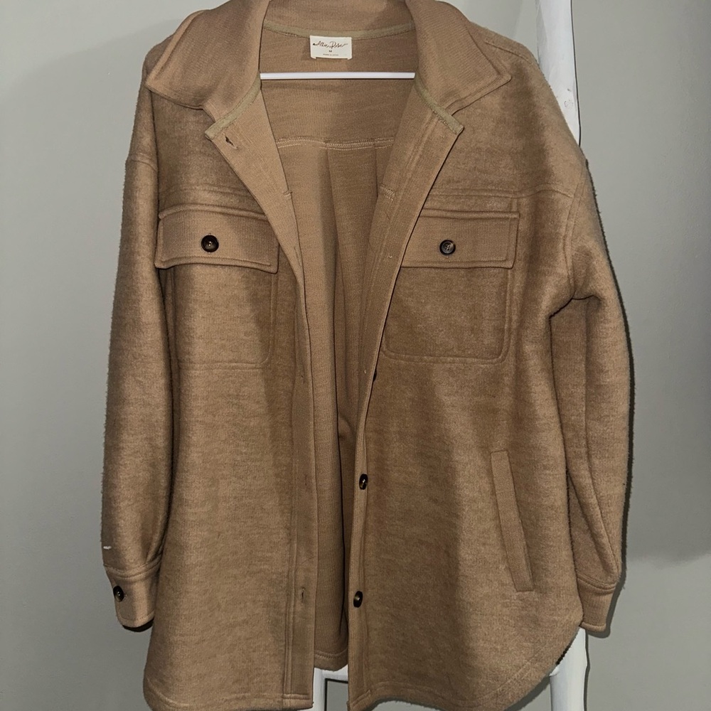 Tan women’s shacket - oversized